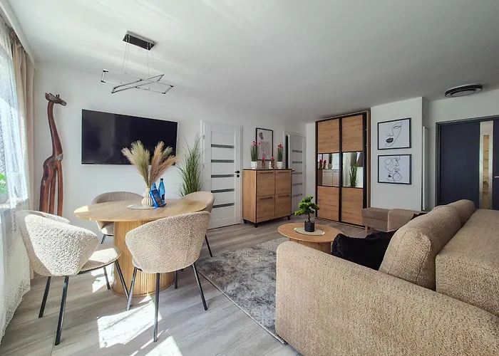 Przystanek - Rejkiawik * Karpacz